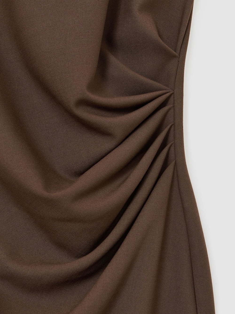 Reiss Hilary Ruched-Detail Boat-Neck Midi Dress in Mocha Brown, 2 4 6 8 10 - Picture 6 of 7